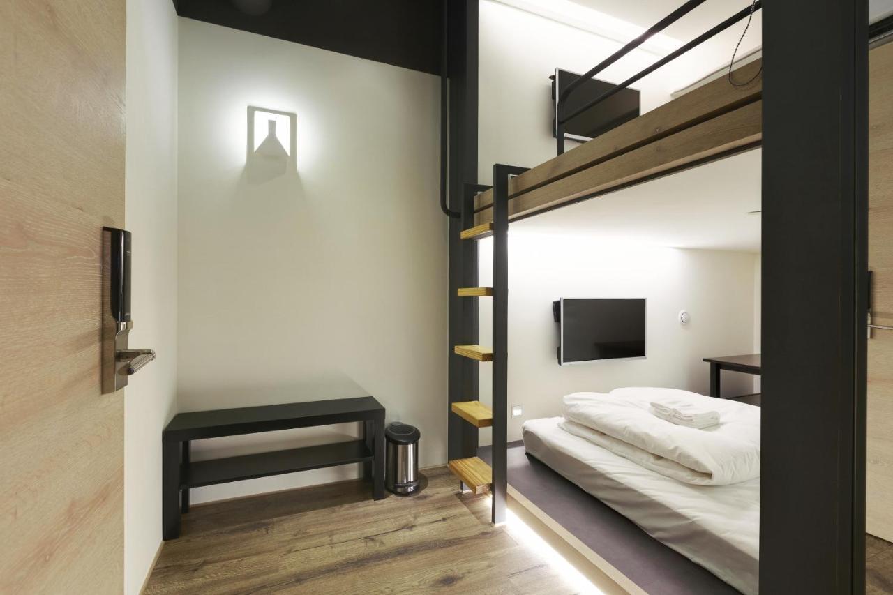 Taiwan Youth Hostel & Capsule Hotel Taipei Extérieur photo