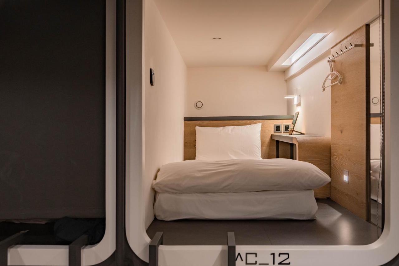 Taiwan Youth Hostel & Capsule Hotel Taipei Extérieur photo